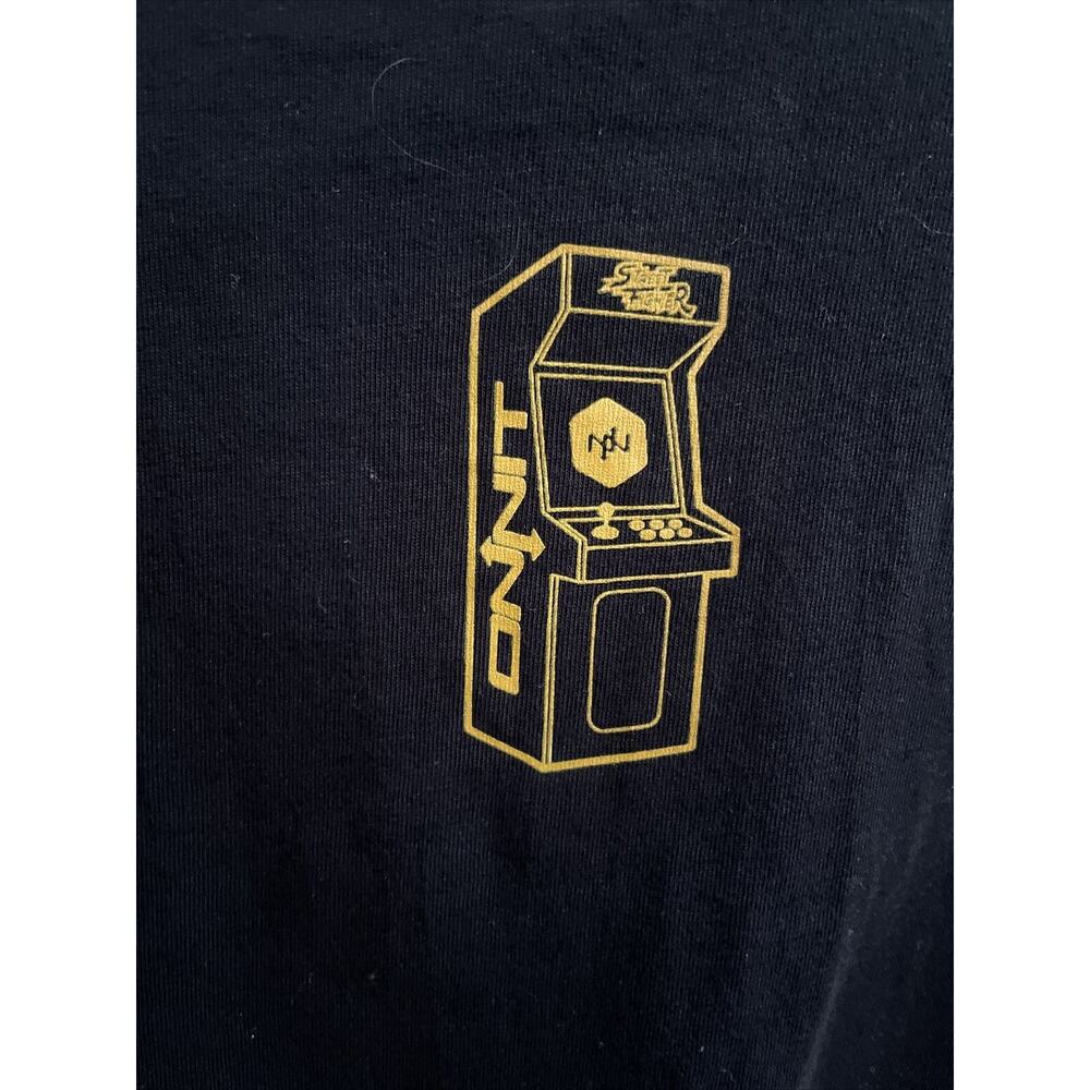 Capcom T Shirt Mens Size XL Black Crew Neck Short Sleeve - Picture 3 of 4